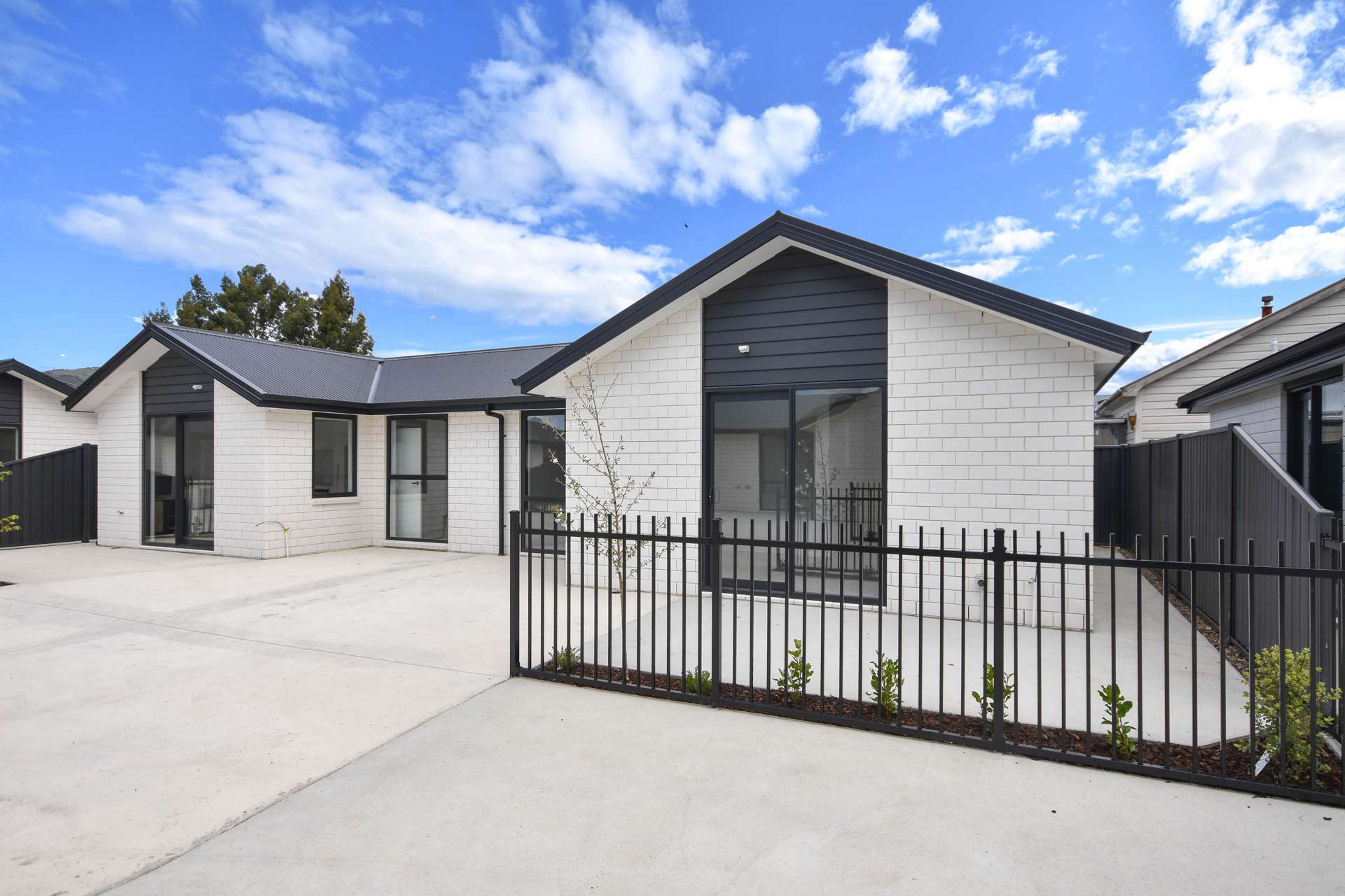 4 Mackie Mews Mosgiel_0