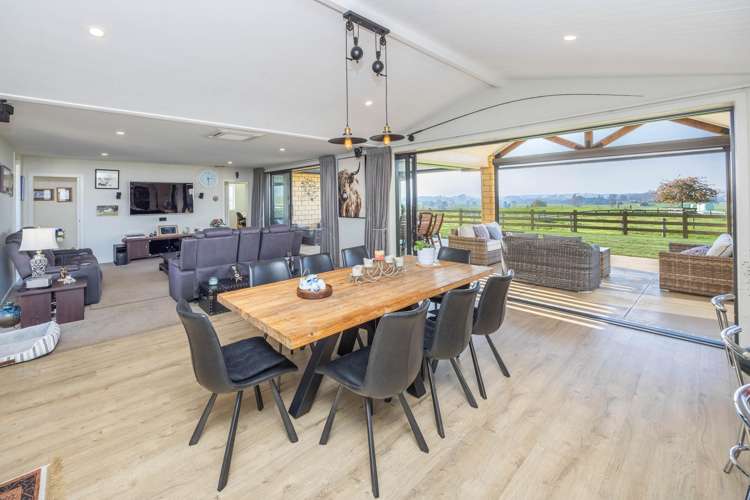 222 Meadway Road Ngahinapouri_6