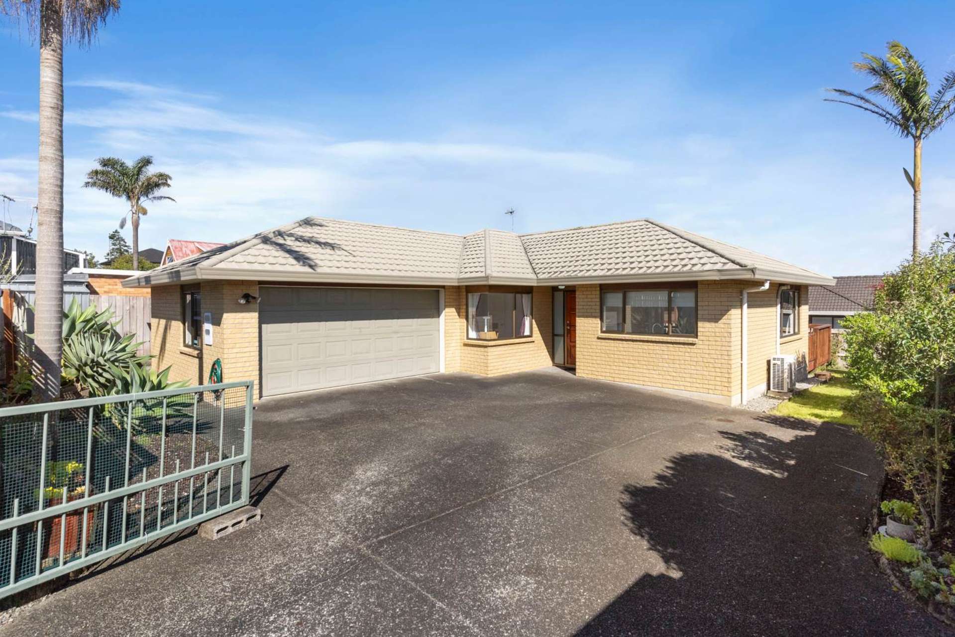 8a Mcleod Road Henderson_0