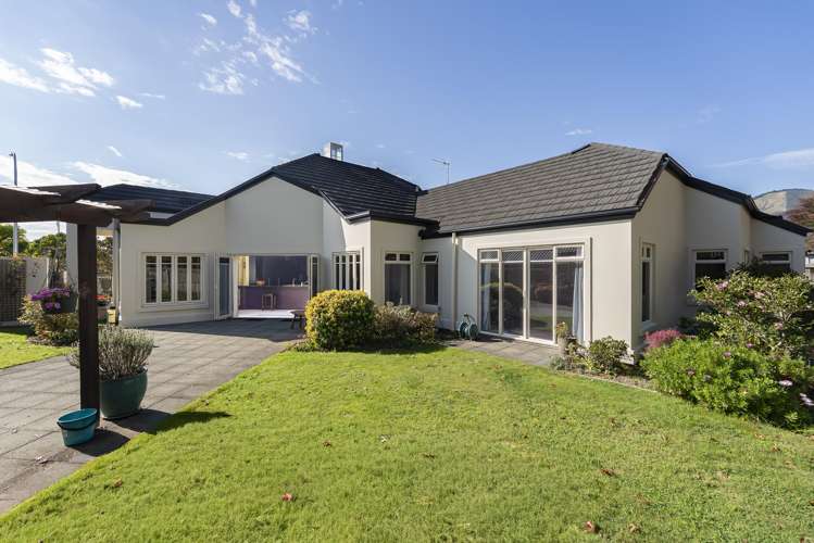 22 Heritage Crescent Richmond_2