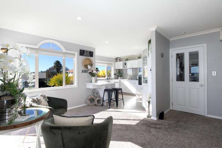 5 Downing Place Welcome Bay_13