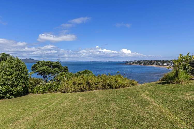 49 Beach Road Castor Bay_6