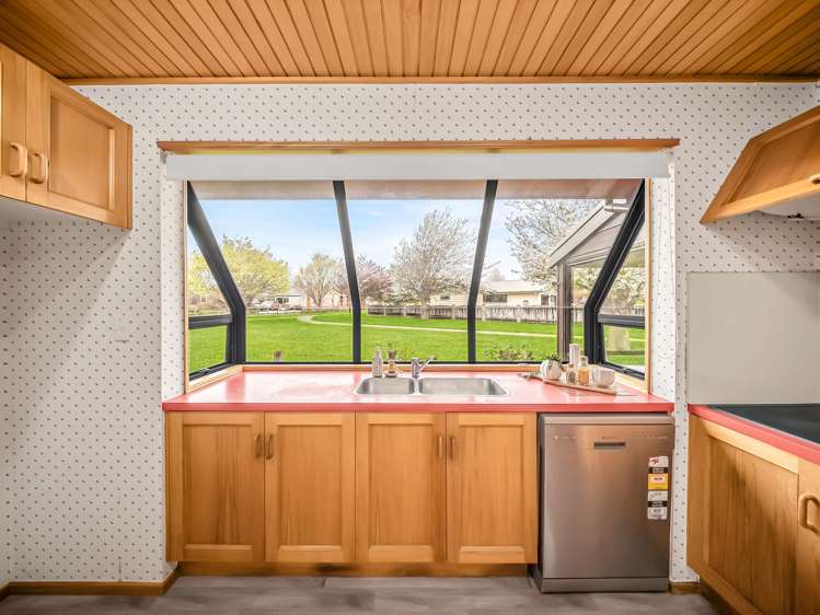 16 Donald Ross Place Te Anau_8