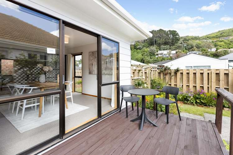 2/184 The Parade Island Bay_17