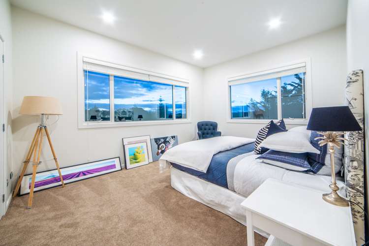 64 Okura River Road Okura_22