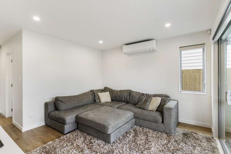 163 Bonair Crescent Silverdale_6