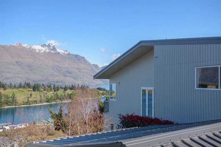 9 Earnslaw Terrace Queenstown_24