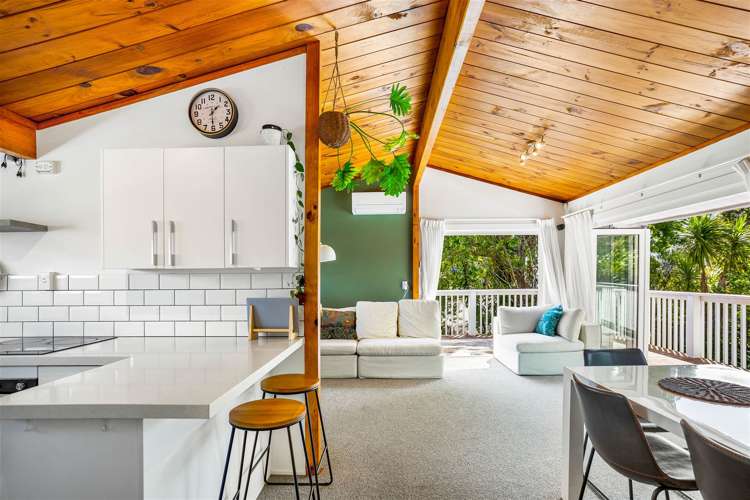 1/6a Sunnynook Road Sunnynook_7