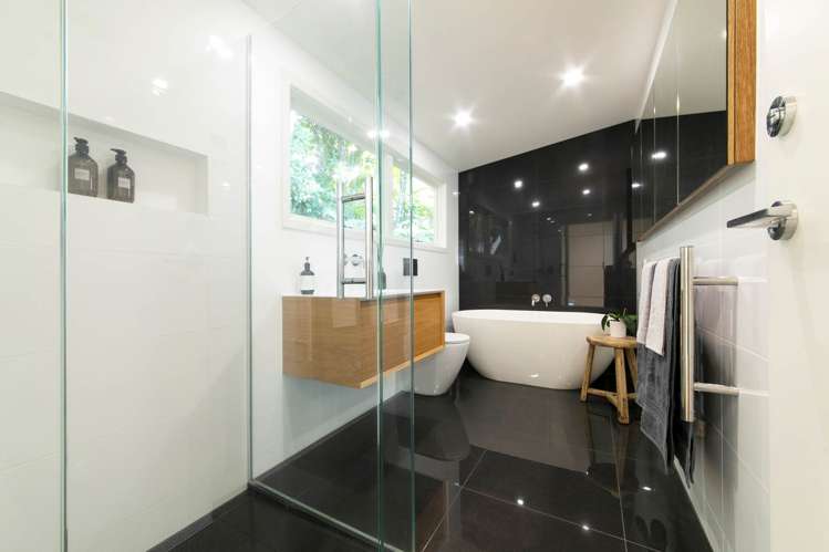 50 Wood Bay Road Titirangi_11