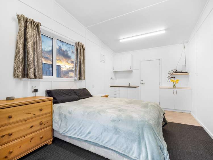 1260 Thongcaster Road Oxford_12