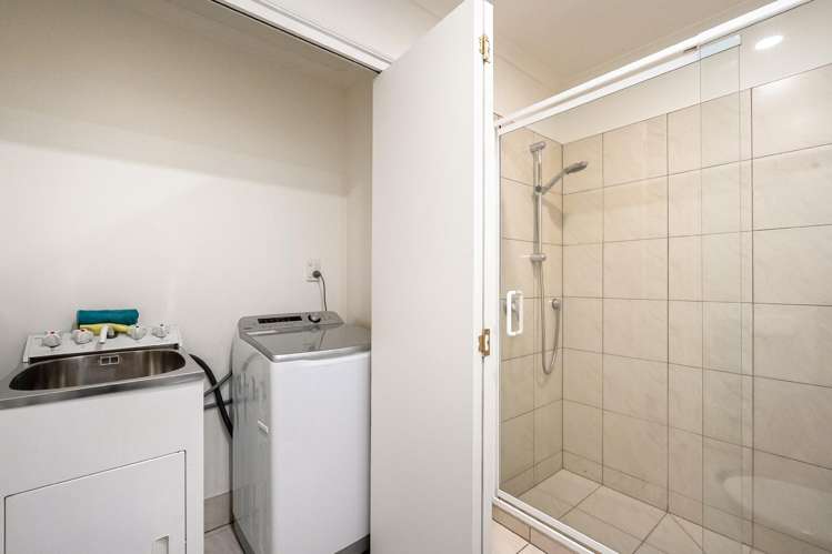 1H/9 Bute Road Browns Bay_15