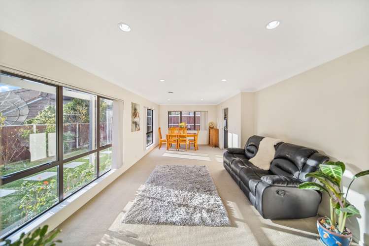 36 Baverstock Road Flat Bush_8