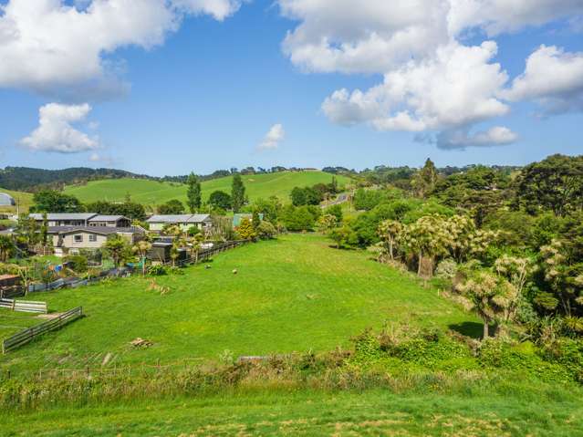 15 Bethells Road Waitakere_2