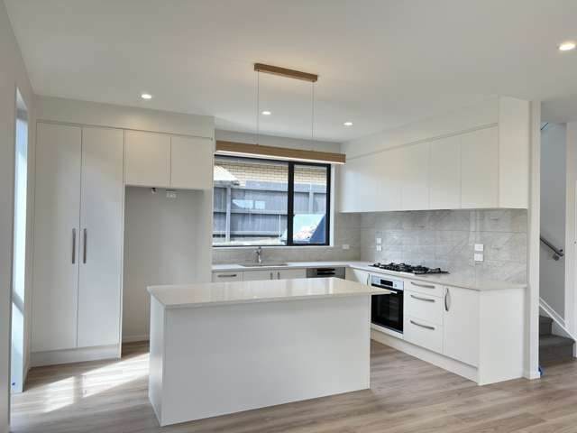 29D Bolton Street Blockhouse Bay_4