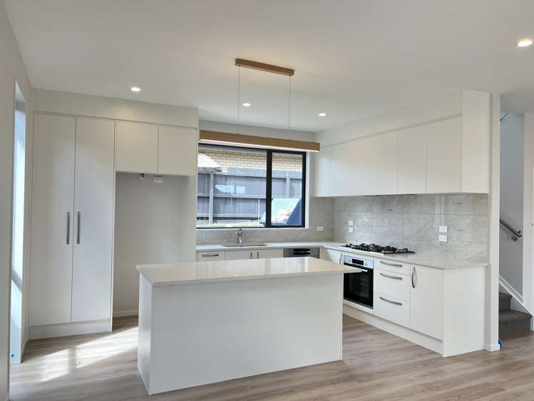 29D Bolton Street Blockhouse Bay_4