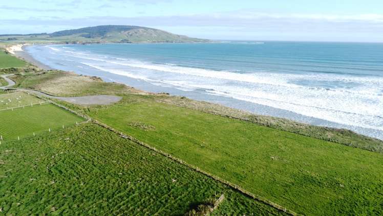 13 Surrey Street Orepuki_6