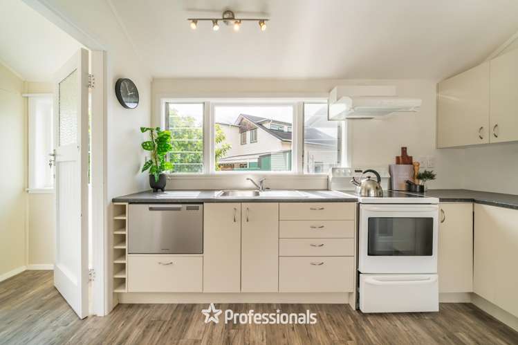 135 Kings Crescent Lower Hutt Central_24