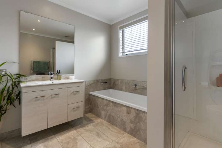 2 Skylark Road Hobsonville_17
