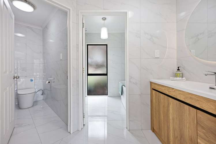 4 Cottesmore Place Huntington Park_28