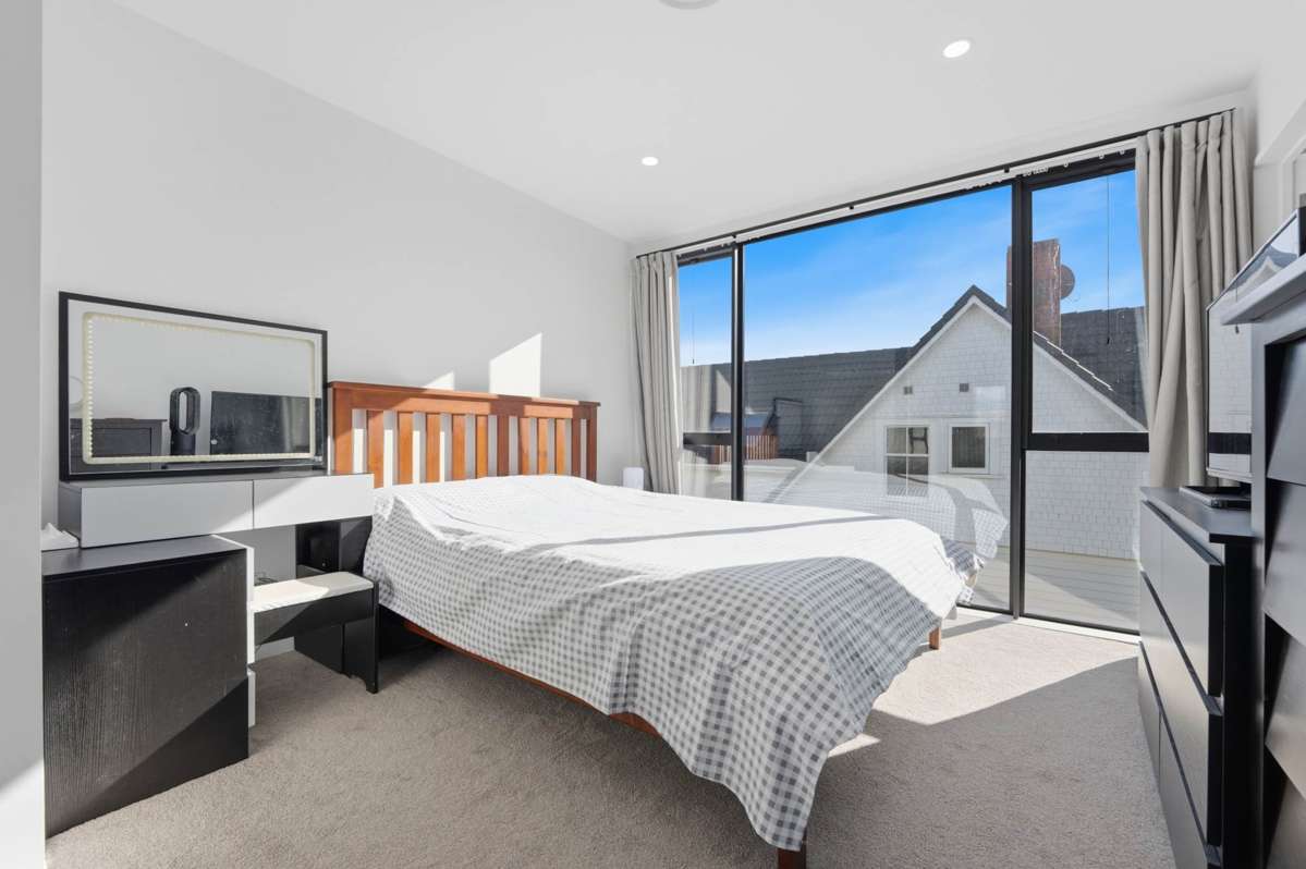 4/12 Tawera Road_5