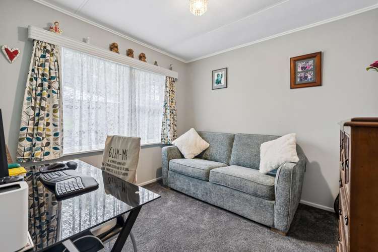 23 Castlerea Street Wainuiomata_14