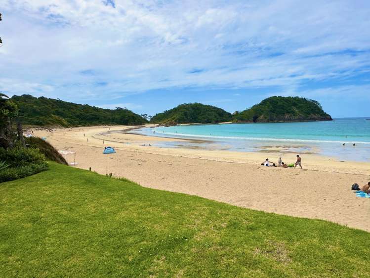 27 Waetford Road Matapouri_9