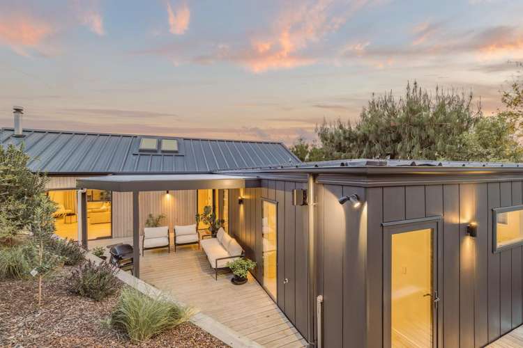 4 Godley Quay Lyttelton_16