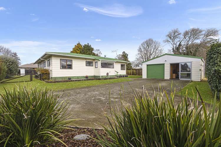 10 Sewell Place Leamington_17