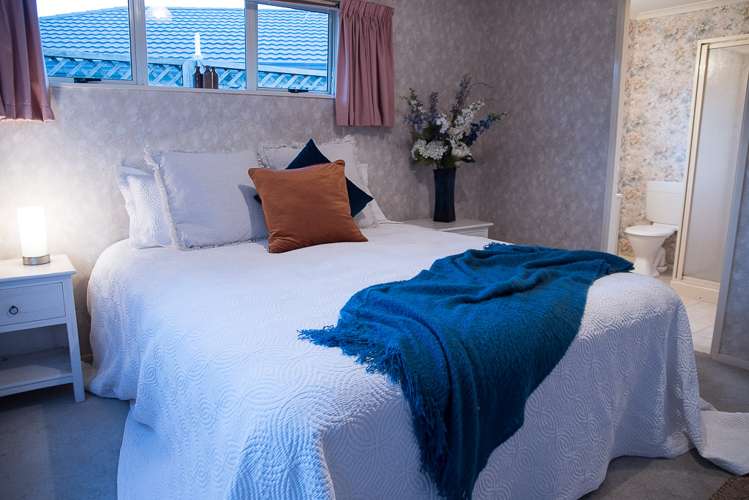 37 Luculia Drive Mount Maunganui_20