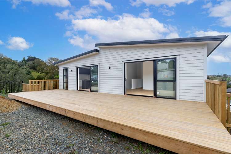 7 and 9 Kiwinui Lane Warkworth_12