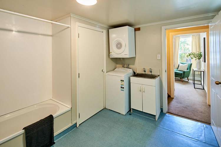 6 Gordon Street Newtown_13