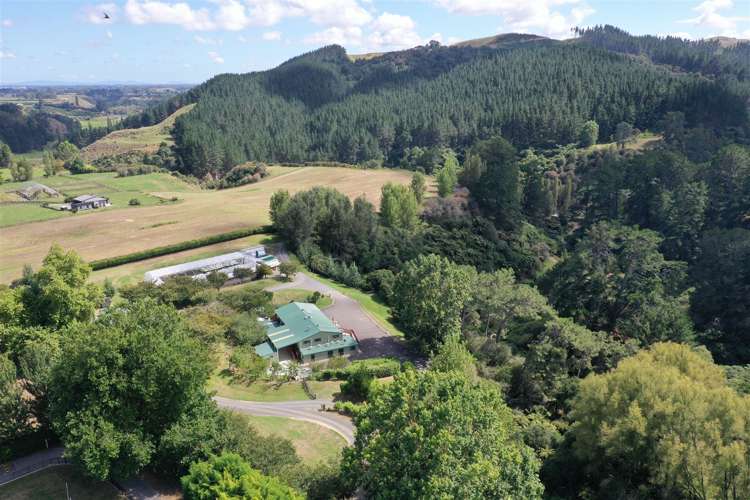 9 Karapiro Road Karapiro_33