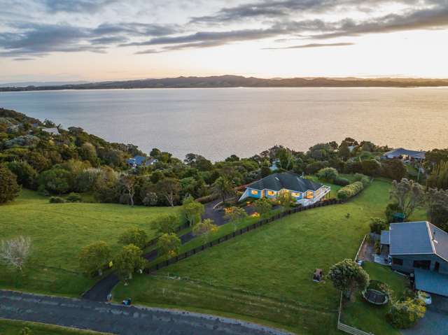 30 Headland Farm Park Tamaterau_1