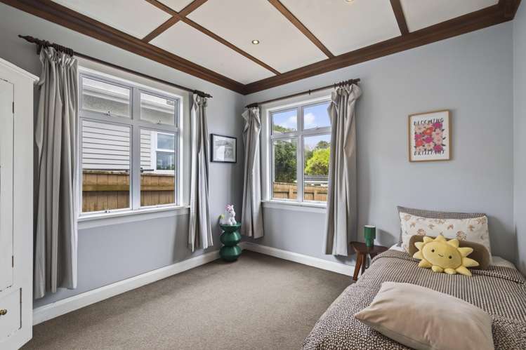 14 Ngaio Street Strandon_14