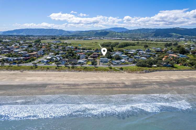 104 Marine Parade Paraparaumu Beach_16