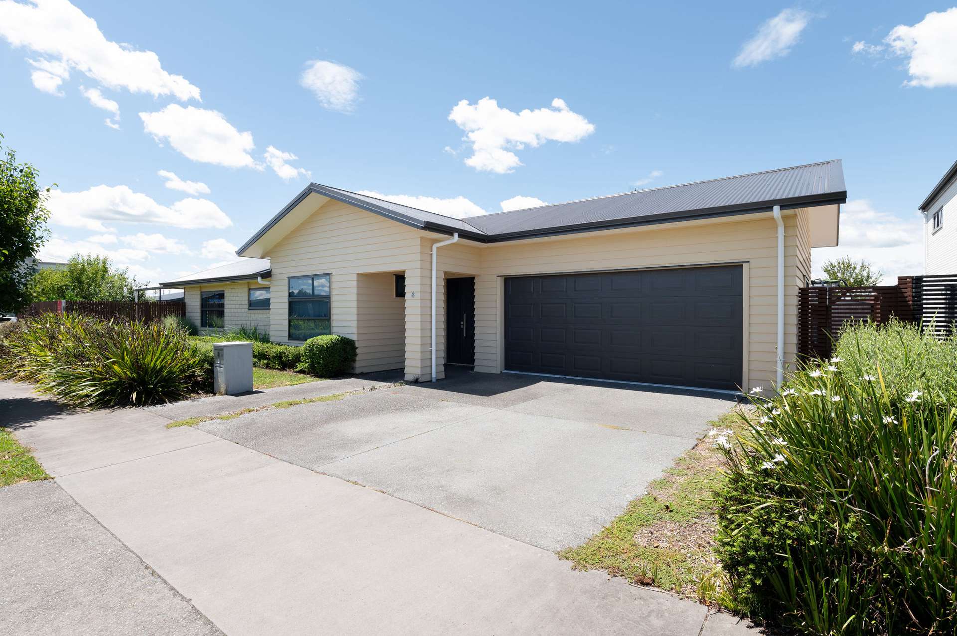 8 Squire Avenue Chartwell_0