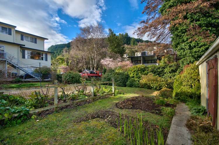 37 Robins Road Queenstown_16