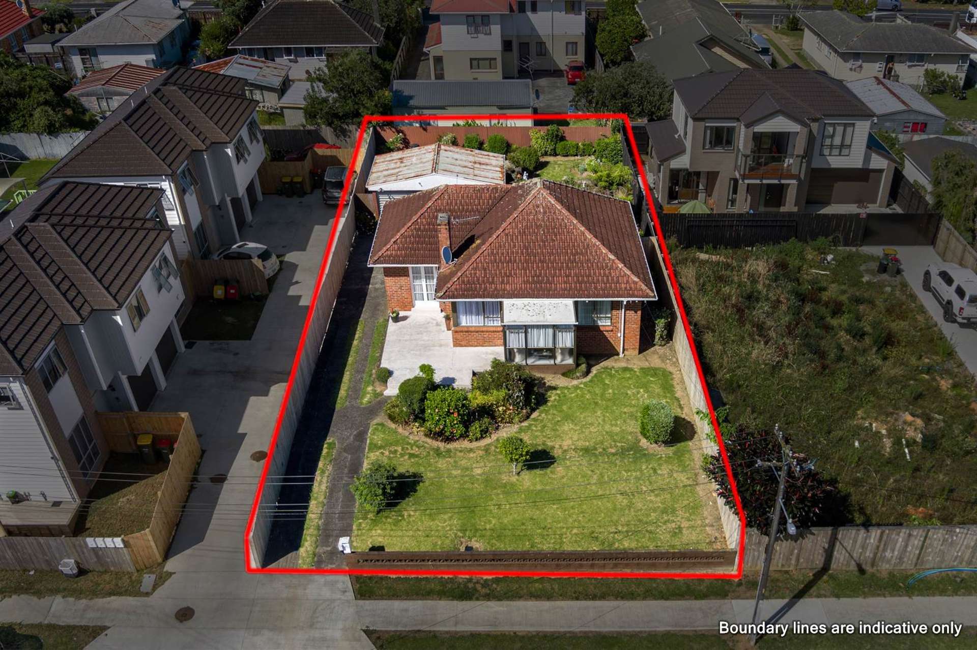 8 Gardiner Grove Mangere East_0