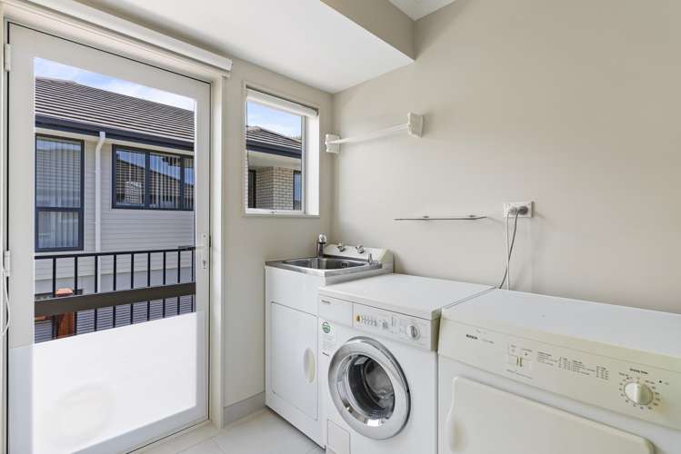 92 West Hoe Heights Orewa_14