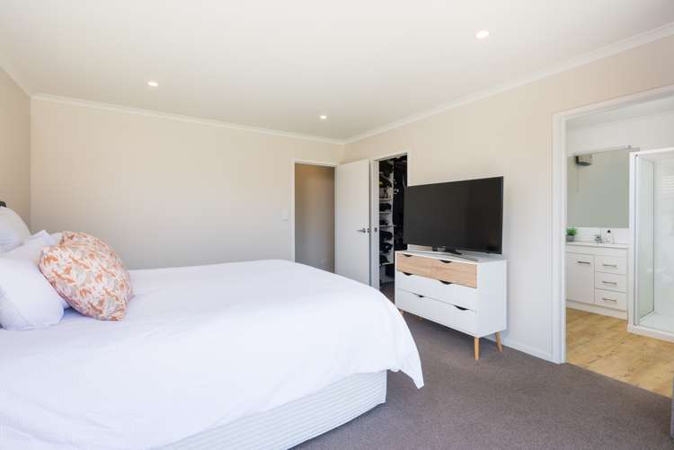 19 Corsair Crescent Burleigh_19