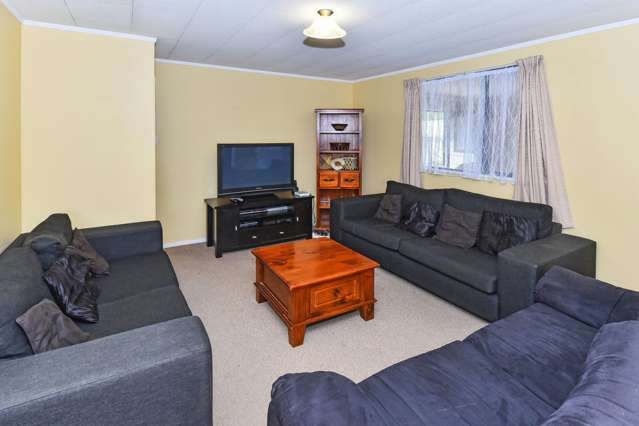 42b Hall Avenue Mangere_3