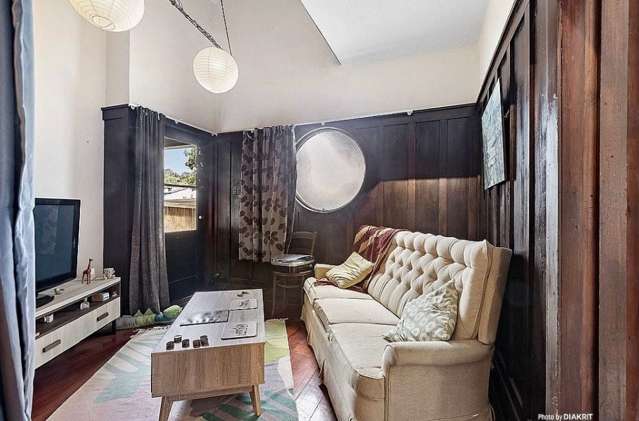 Address withheld Kelburn_2