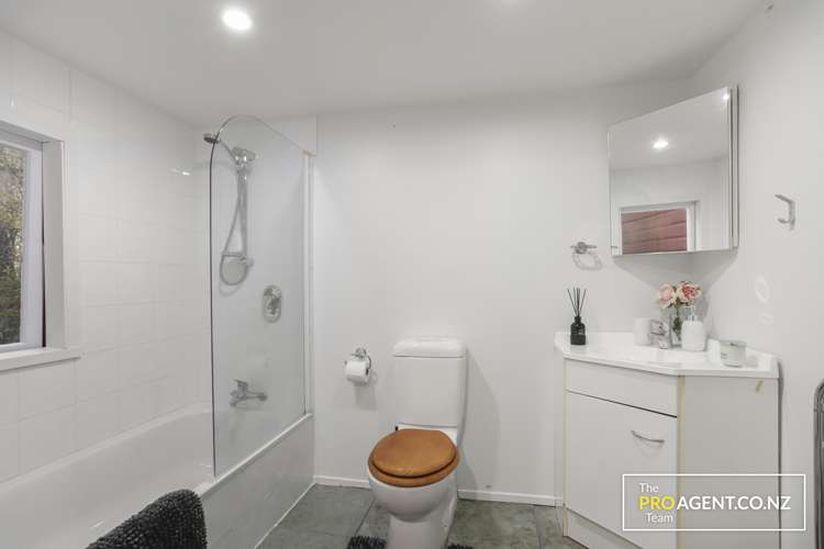 26 Kauri Point Road Laingholm_16