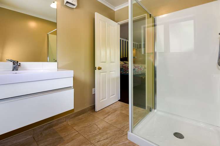 1495 Telegraph Road Darfield_12