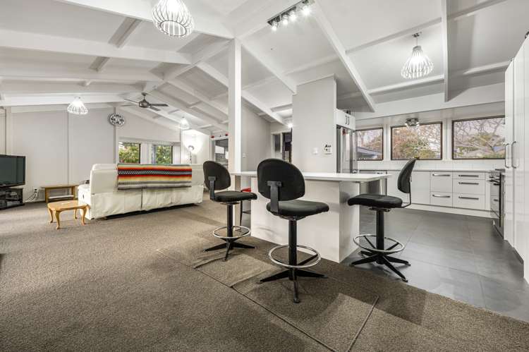 2 Charles Prevost Drive The Gardens_12