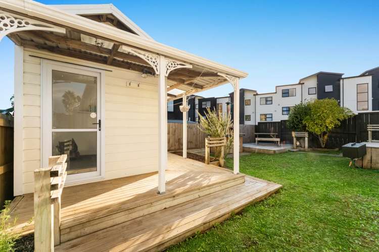 33b View Road Henderson_16