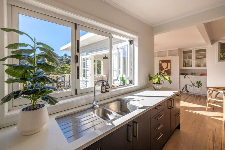 184 Ocean View Road Oneroa_6