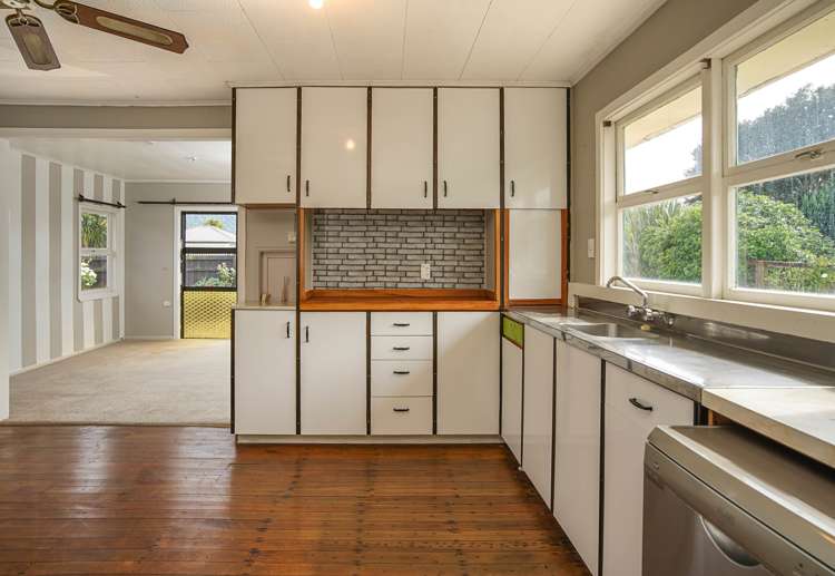 22 Hampden Street Murchison_13