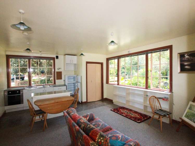 42 Riverbank Road Okoia_10