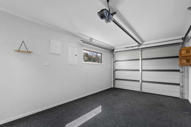 2/52 Cook Street Hamilton East_14